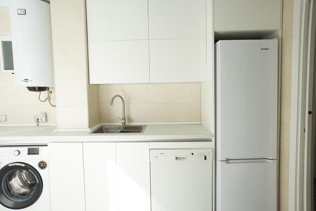 Centrico Y Amplio En Malaga Apartment Bagian luar foto